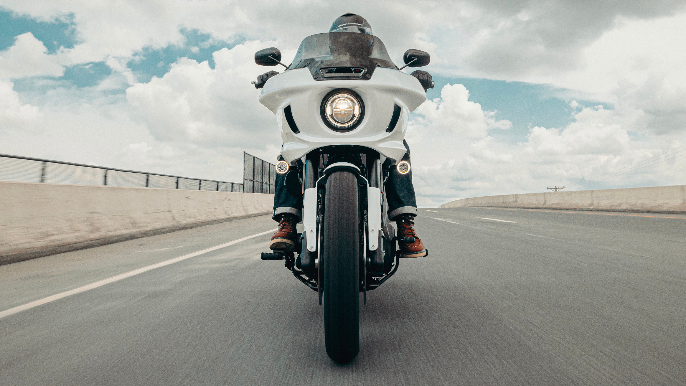 2026-low-rider-st-beauty-ls-2