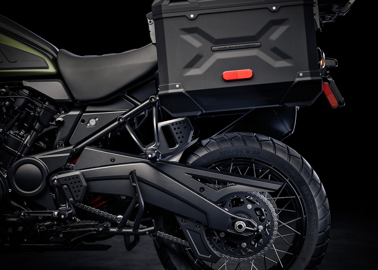 2026-pan-america-limited-beauty-ride-height-ls