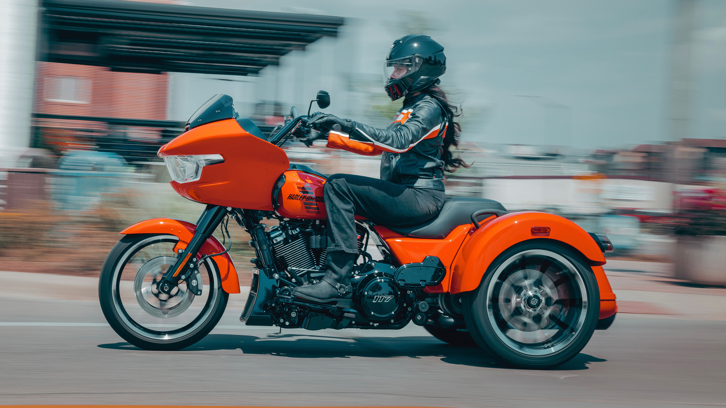 2026-road-glide-3-riding-ls-1